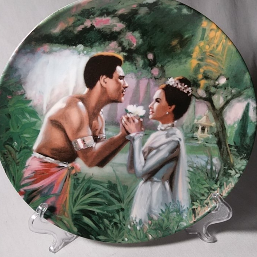 Knowles China Plate "We Kiss in a Shadow" Plate